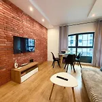 Mieszczanska Riverfront By Bookinghost Вроцлав