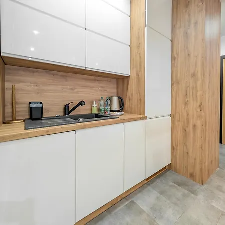 Apartament Mieszczańska Riverfront By Bookinghost